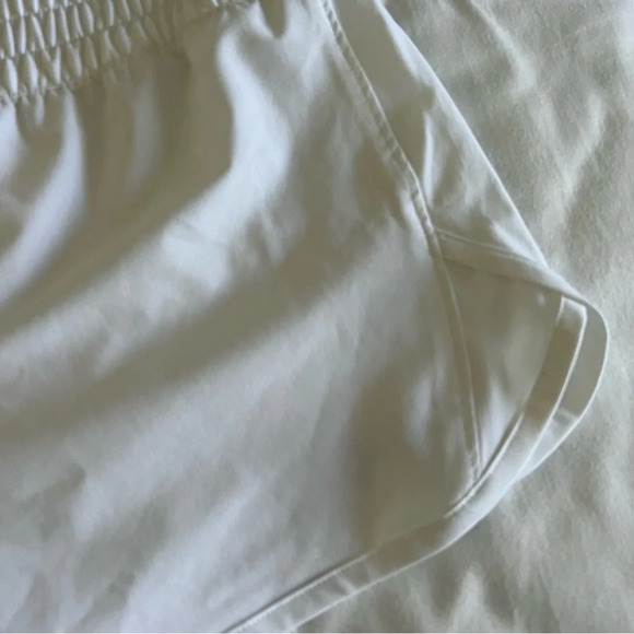 1 🧡 Under Armour Shorts - Picture 4 of 5